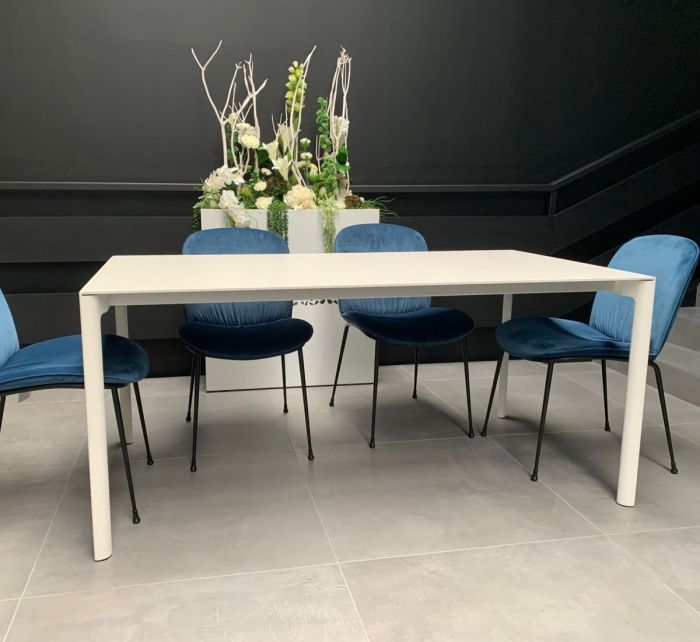 Table Maki Dekton Indoor/Outdoor Kristalia - Livraison rapide